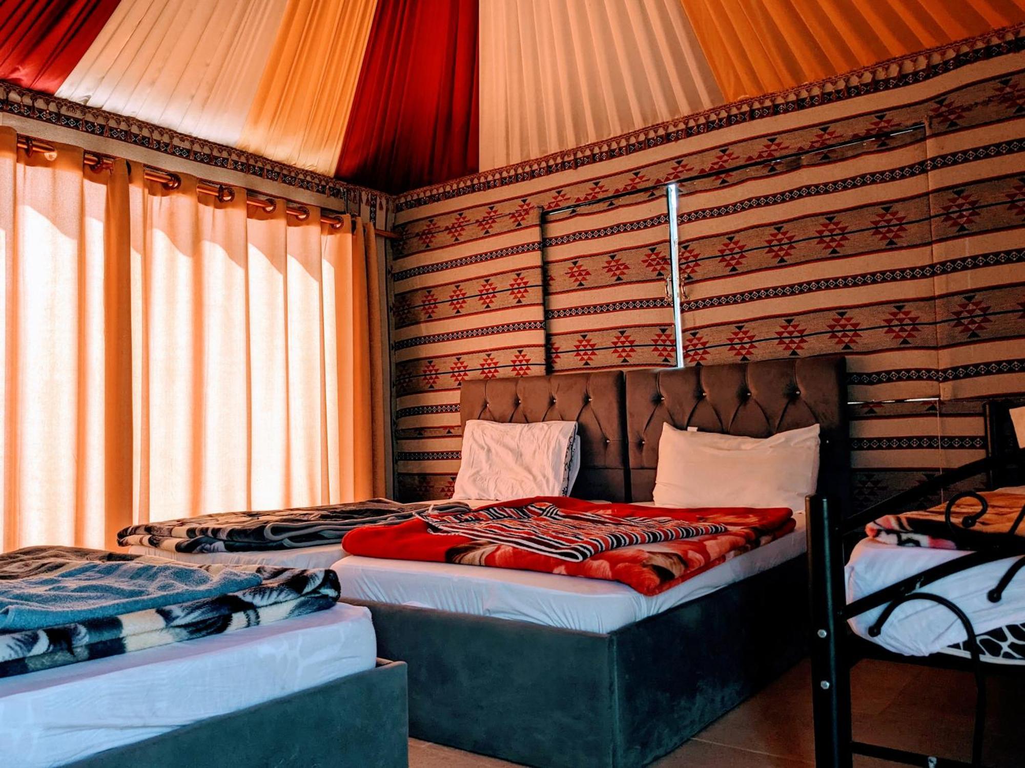 Wadi Rum Camp & Jeep Tour Luaran gambar
