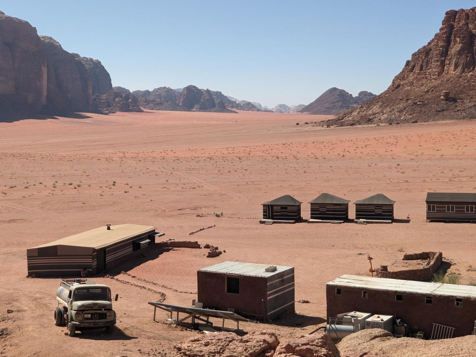 Wadi Rum Camp & Jeep Tour Luaran gambar